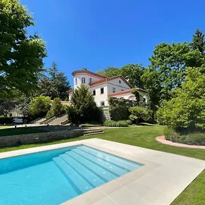 Espectacular Casa Chateau En El Centro De Villa