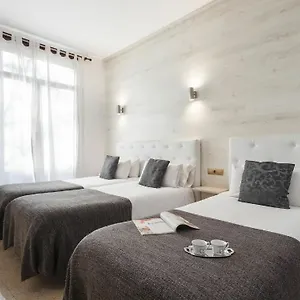 *** Aparthotel Rambla108 Spanje